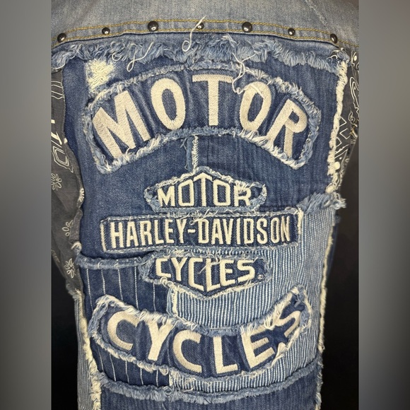 Harley-Davidson Distressed Denim Vest – Size S - Picture 8 of 16